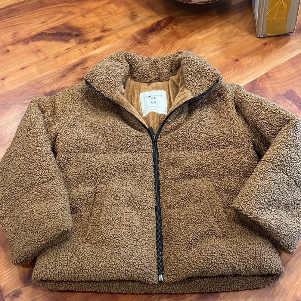 Girls Abercrombie Teddy Jacket Size 9/10